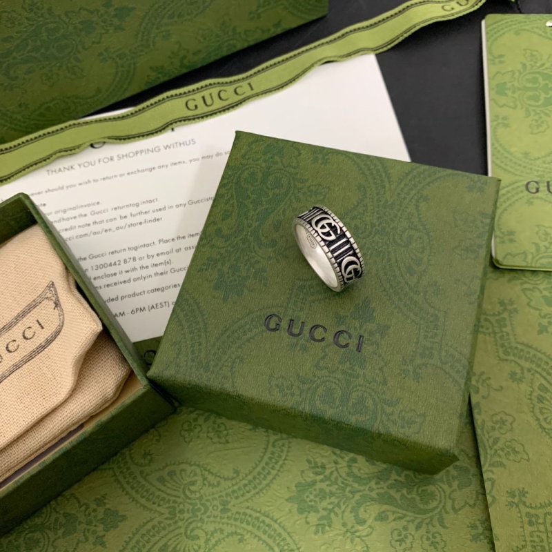 G*u*i rings